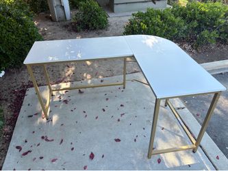 L desk