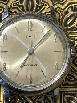 VINTAGE TIMEX 