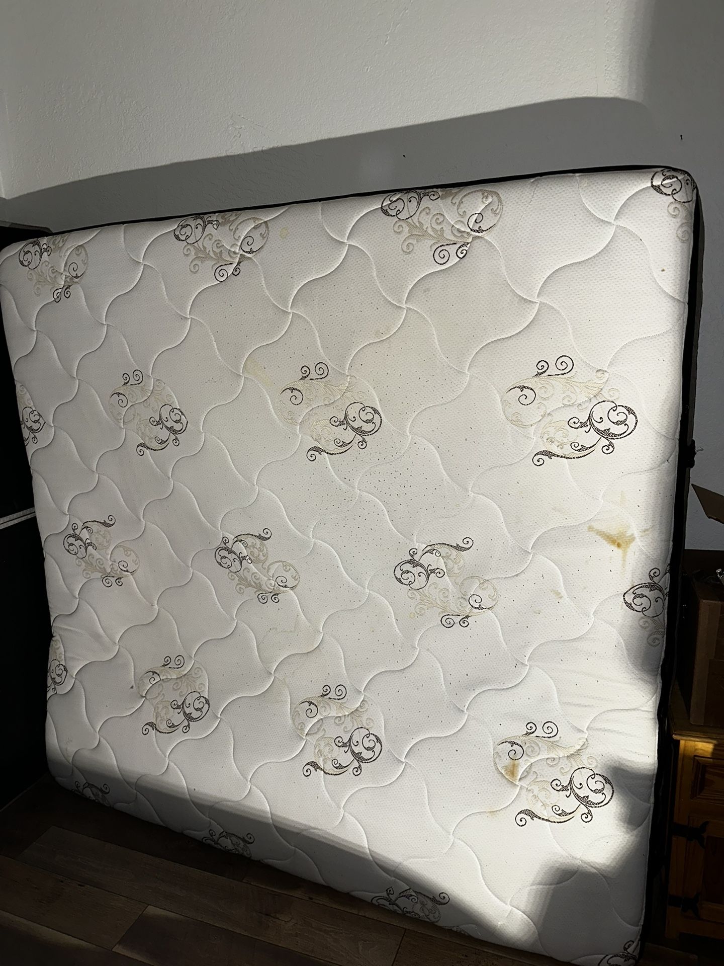 FREE King Size Pillow Top Mattress And Box spring Stearns & Foster.