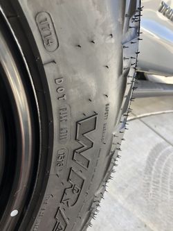 Goodyear wangler with 17” rim extra tire 275/70/17 MT/R Kevlar