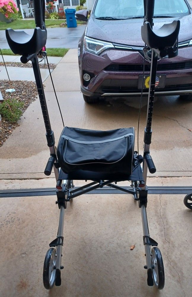 New Upright Walker/ Rollator