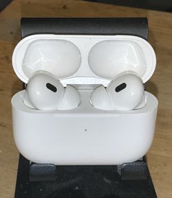 Air Pods Pro 2 Type C Genuine Great Condition 