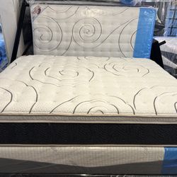 Mattress queen size pillow top.   Colchones nuevos. Pillow top.  $480. same day home delivery available. 🚚. Entrega a domicilio disponible.          