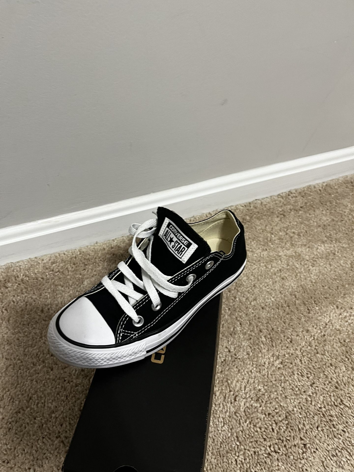 Women’s All Star Converse