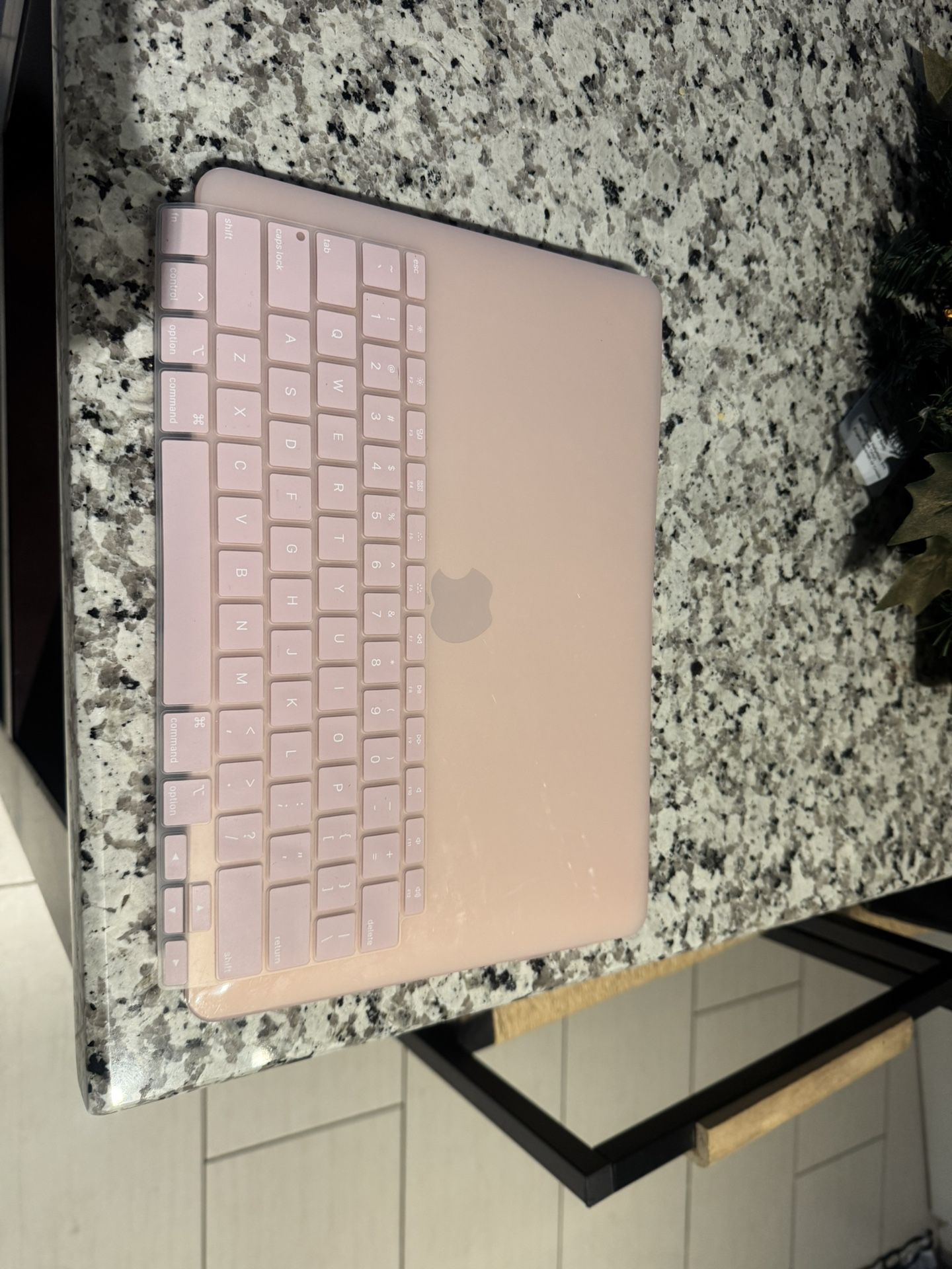 MacBook Air M1 13.3 Inches