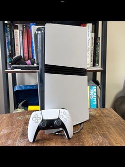 PlayStation 5 Slim Console with Controller