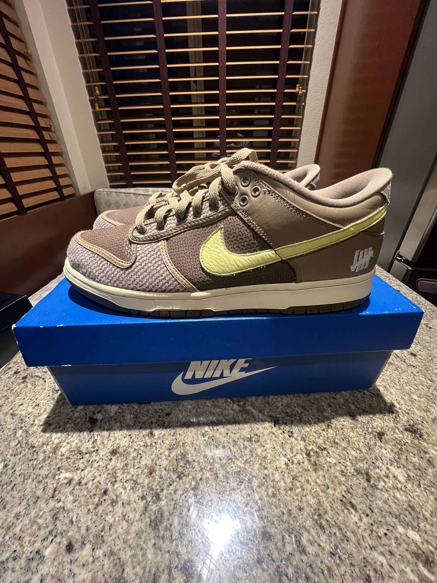 Nike Dunk Low Undefeated Men’s Size 11
