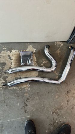 Vance and Hines Big Radius 2-2 Chrome Exhaust