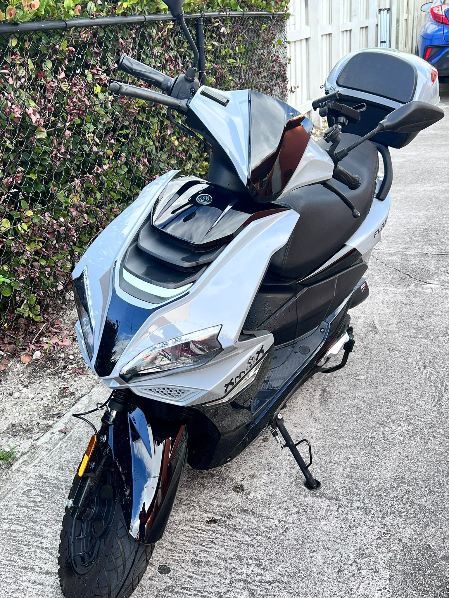 Marca:TZTC Color GRY