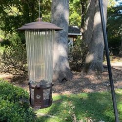 Squirrel proof birdfeeder, post and large bag of seed