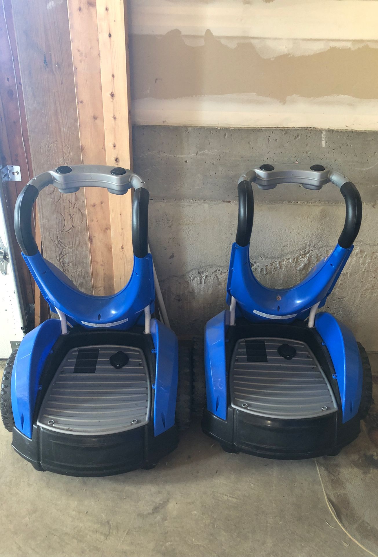 Pair of DAREWAY Child Sized Segways