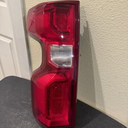 2019 To 2023 CHEVY SILVERADO LH TAIL LIGHT LED