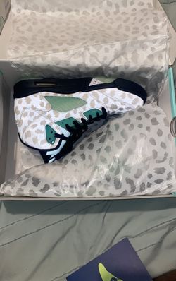 Jordan’s Island Green 5s (Singles Day)
