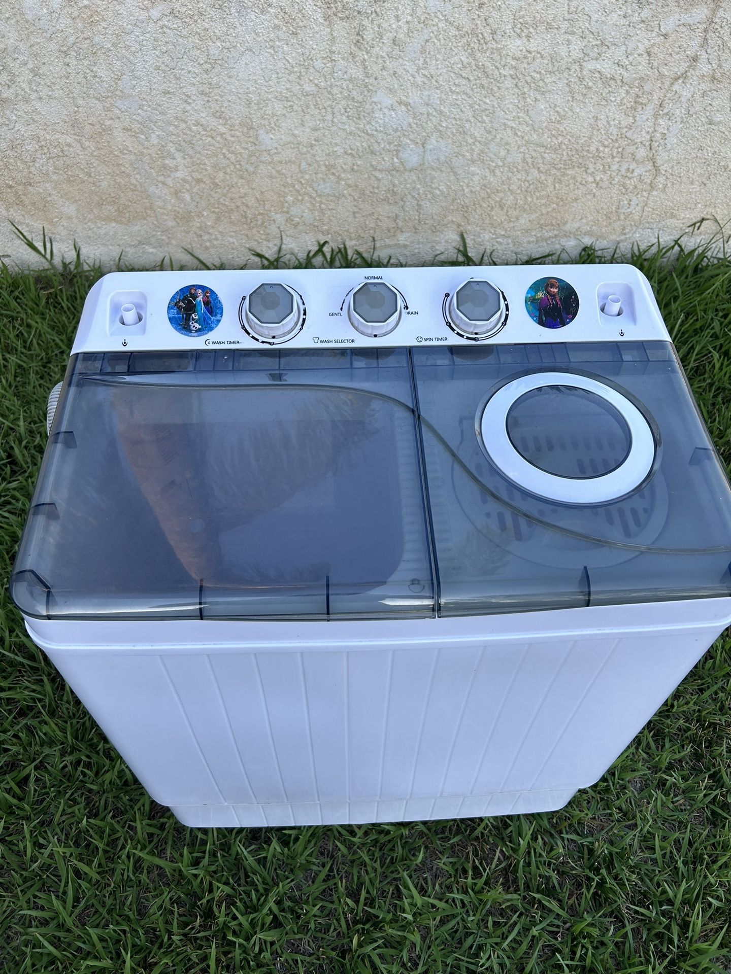 KUPPET Compact Twin Tub Portable Mini Washing Machine