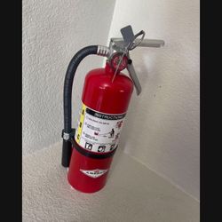 Fire extinguisher 