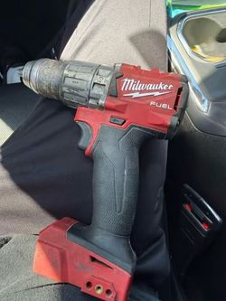 Milwaukee fuel drill