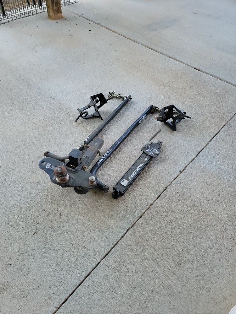 Eaz-lift Weight Distribution Hitch 