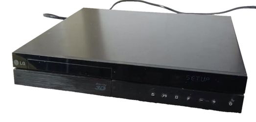LG Blu-ray 3D Home Theater System BH6820 tested working good