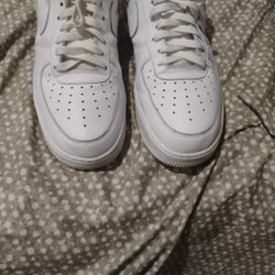 Nike Air Force Ones Very Clean 