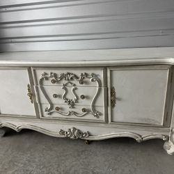 Long Dresser/ Tv Stand