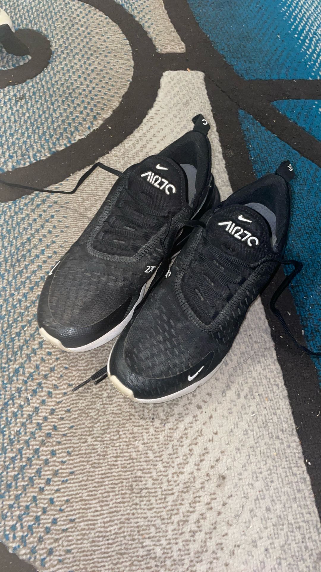 Air max 270s