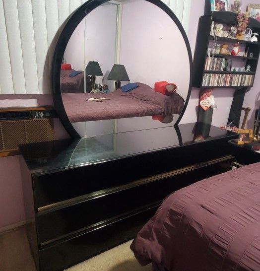 Vintage Black Dresser, Mirror & 2 Nightstand Set