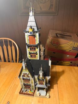 Lego Haunted House