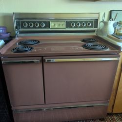 1970's Electric 40in Range