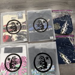 EE shorts & Hellstar T’s