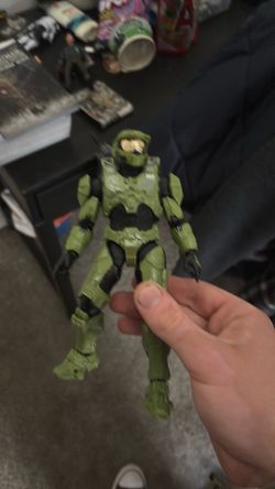 Master Chief figure