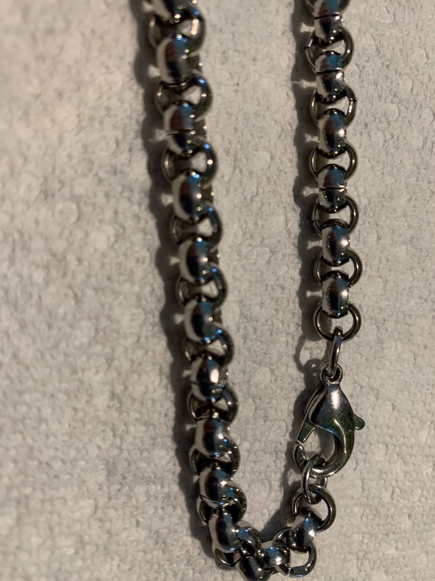 24 Inch Unique Large Link Necklace In Stainless Steel W/large Locking Clasp, Polished Finish