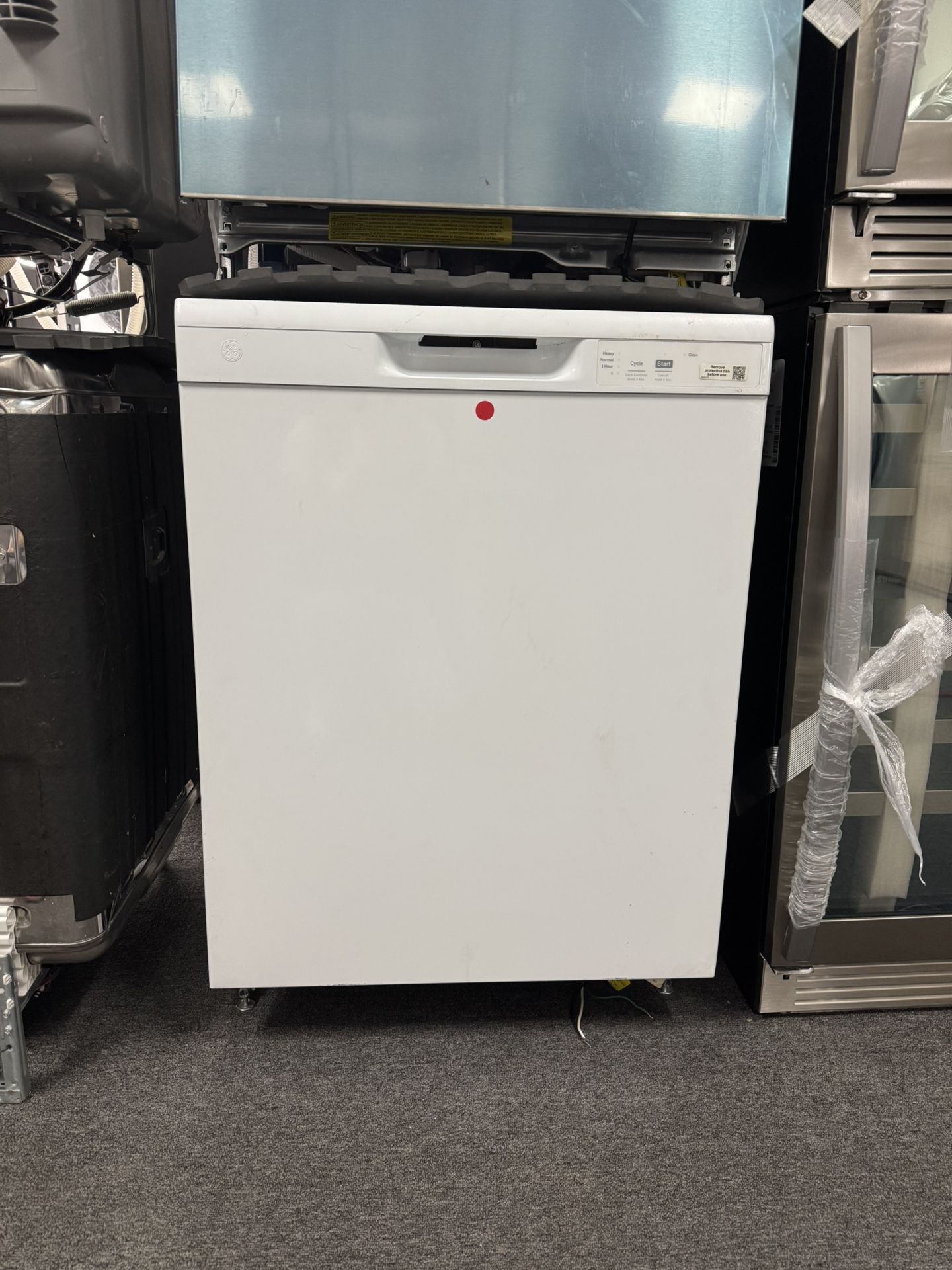 Dishwasher White