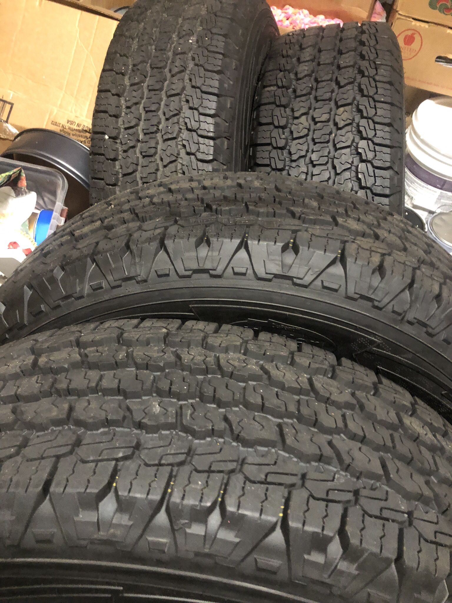 Goodyear Wrangler Kevlar AT 245/75/17 Year 2022 for Sale in Hialeah  Gardens, FL - OfferUp