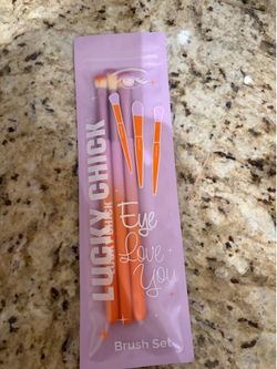 Lucky Chick 3 Pack Eyeshadow brush set