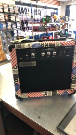 1003 Demusea GB-20  120v 20watt Mini Travel Bass Guitar Amplifier 583435