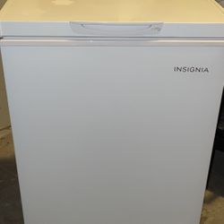 Freezer Chest 3.5 CUF Insignia