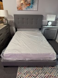 Full Size Bed
