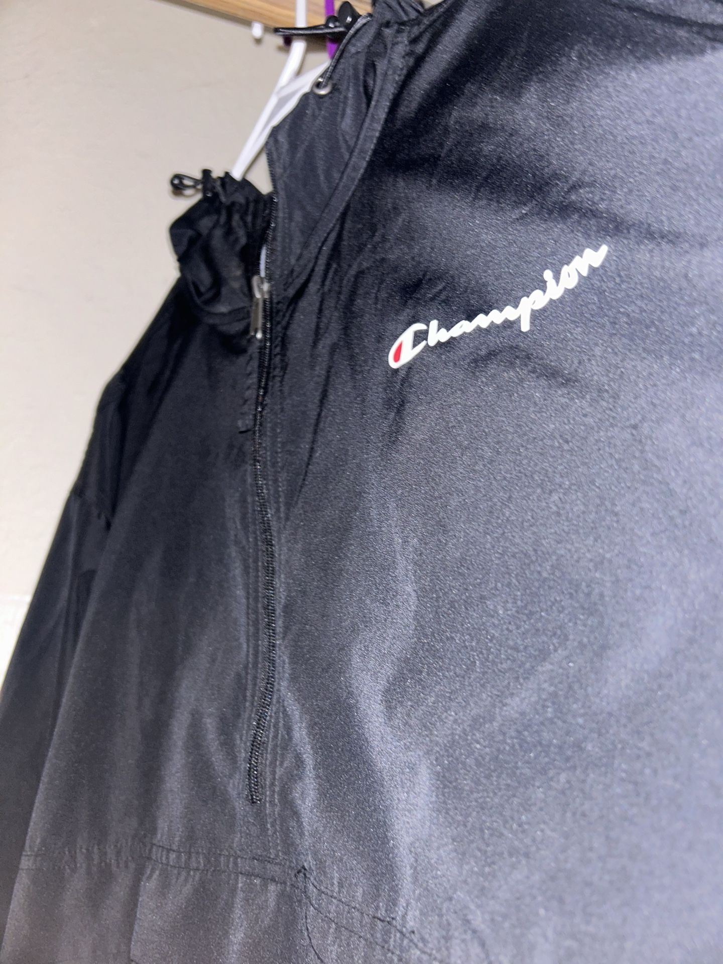 Champion packable Windbreaker Jacket