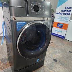 WASHER AND ELECTRIC DRYER 2 AND 1 GE LIKE NEW 