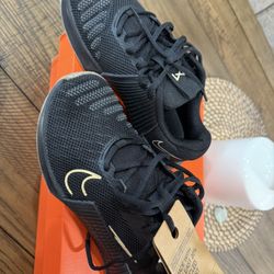 Nike Metcon 9 (Women’s 5.5 / Youth 4Y)