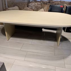 Conference Table Mapke 8’ 