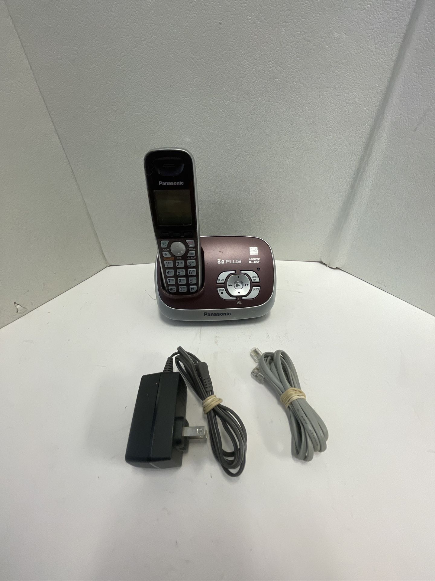 Panasonic KX-TG6521 Cordless DECT 6.0 PLUS Phone & Answering Machine 6.M1 Purple