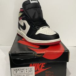 Air Jordan  Retro 1 High OG Black White  Red