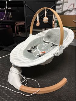 Baby swing