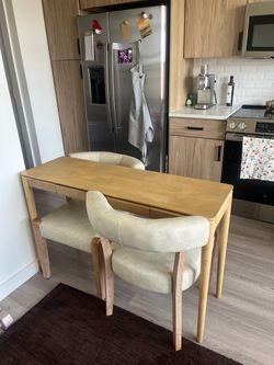 Table + Chairs