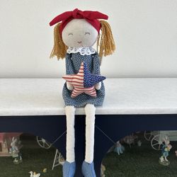 Patriotic Shelf Sitter Doll Holding A Star Pillow With red  Hair Bow 
