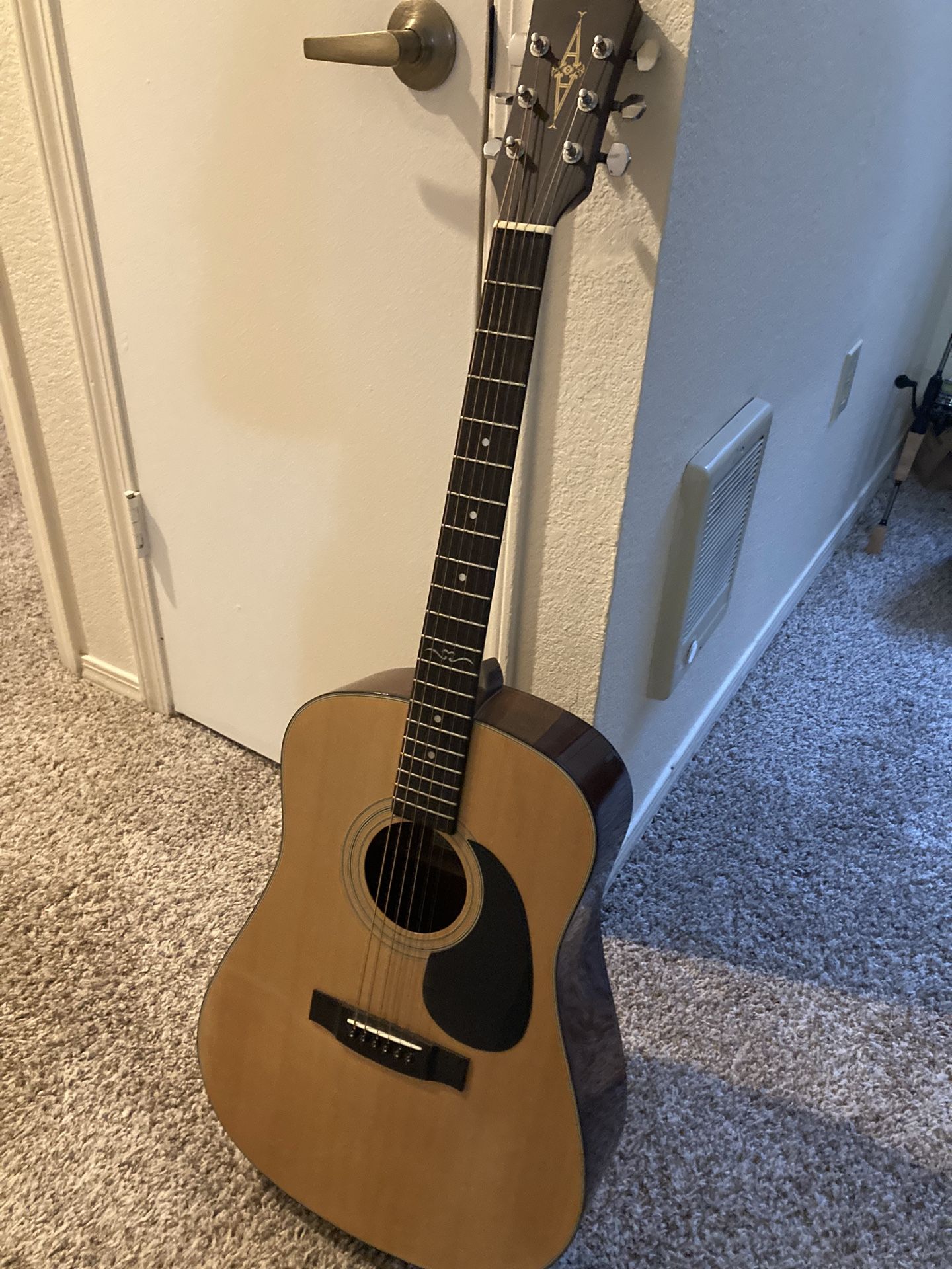 Acoustic Alvarez Guitar