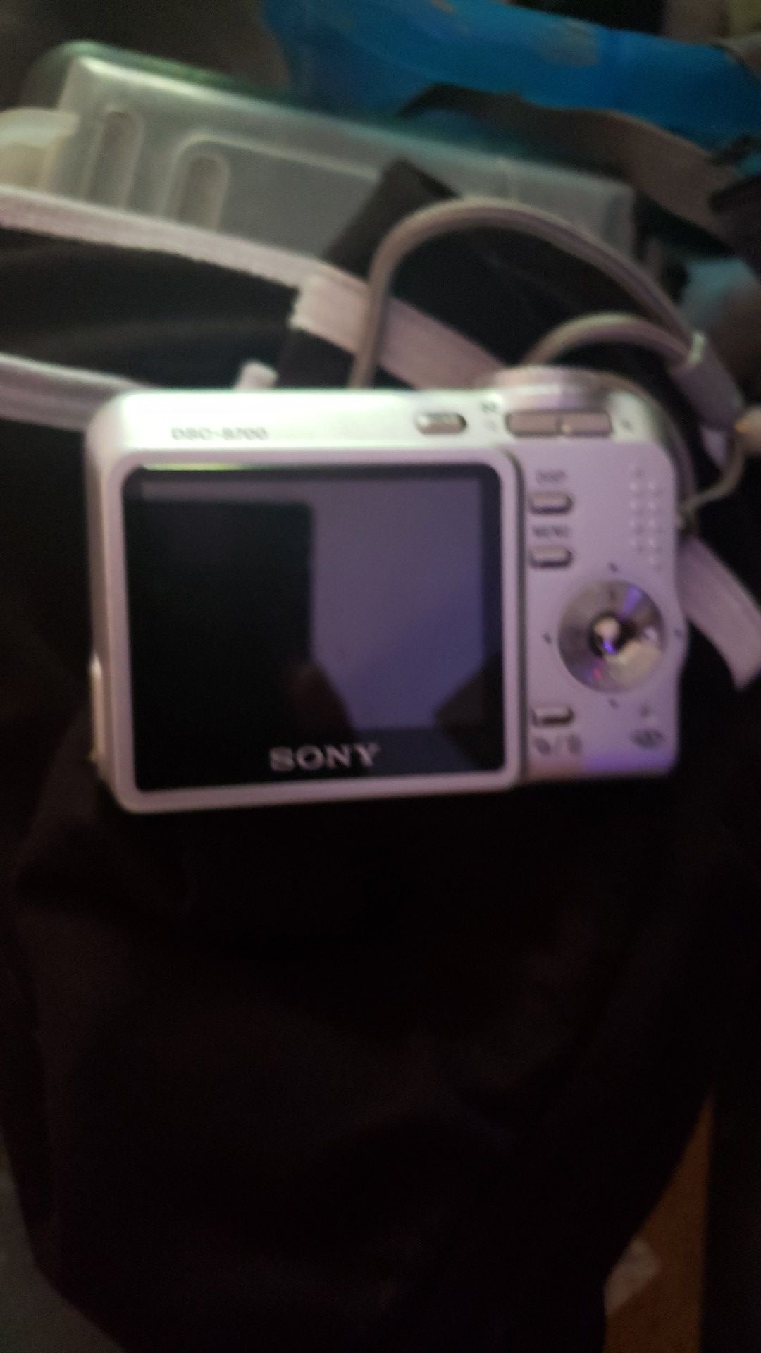 Sony cybershot with case bag and usb cord