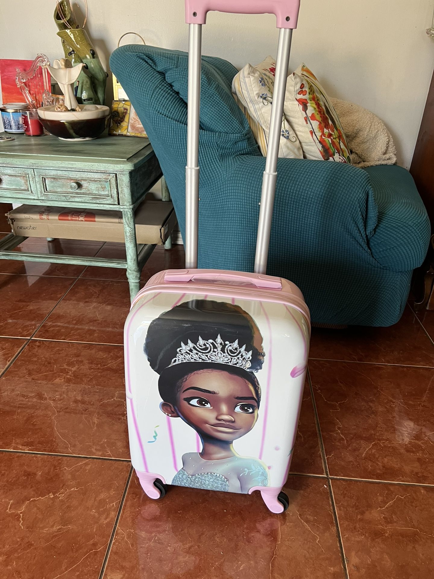 New Carryon Luggage, 13x18x18h, Azusa