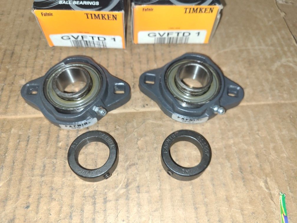 (2) GVFTD1 Fafnir 1-1/4 Two-Bolt Flanged Mounted Bearing Eccentric Locking Collar